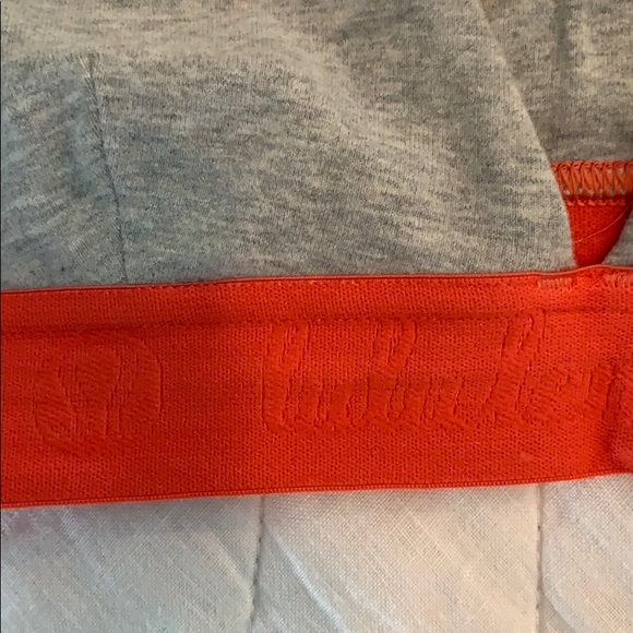 Lululemon Bra - Picture 2 of 3